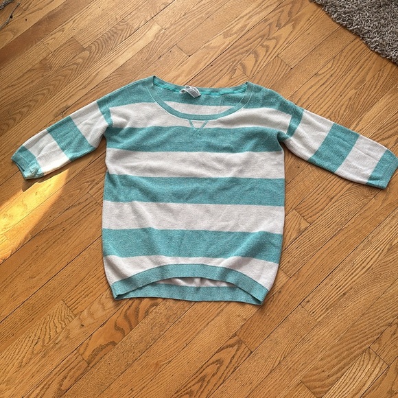 Aeropostale Striped Teal and White Sweater - Picture 2 of 8